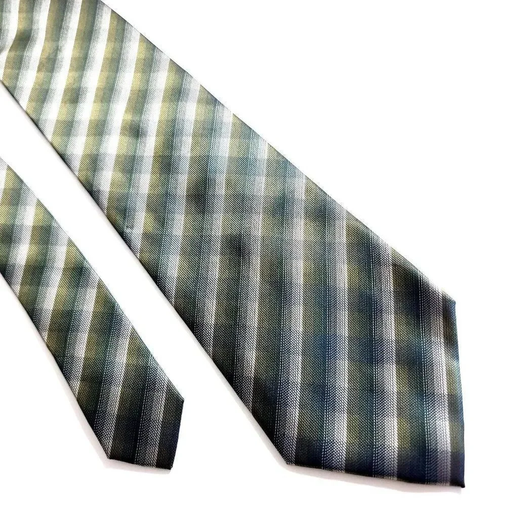 Van Heusen Green Tan Polyester Plaid Tie